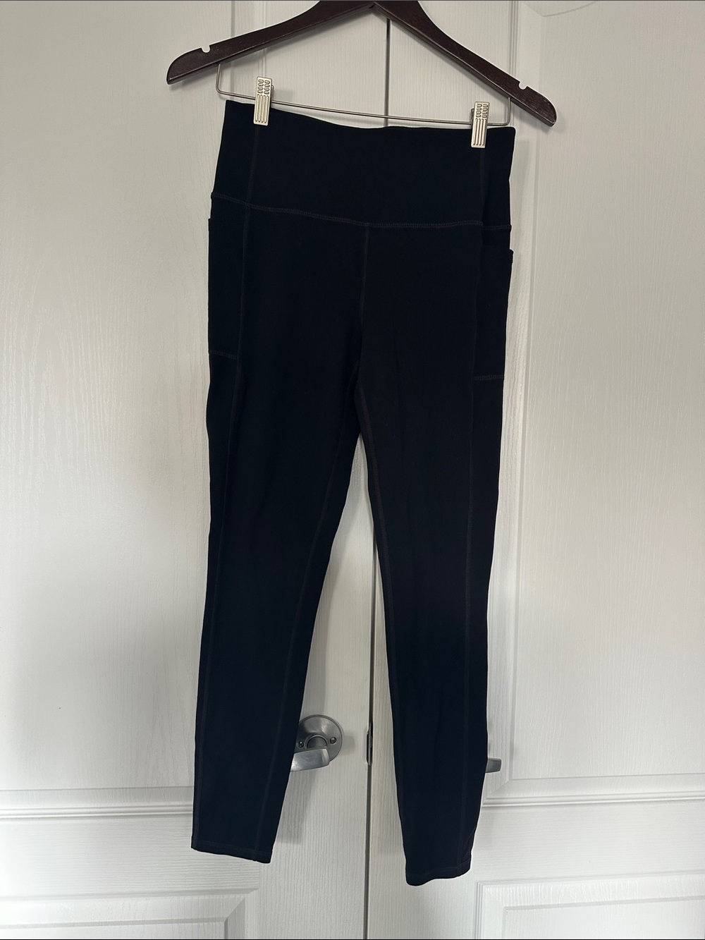 Sketchers Black High-Rise 2 side Pocket Leggings - Women Pants & Jumpsuits